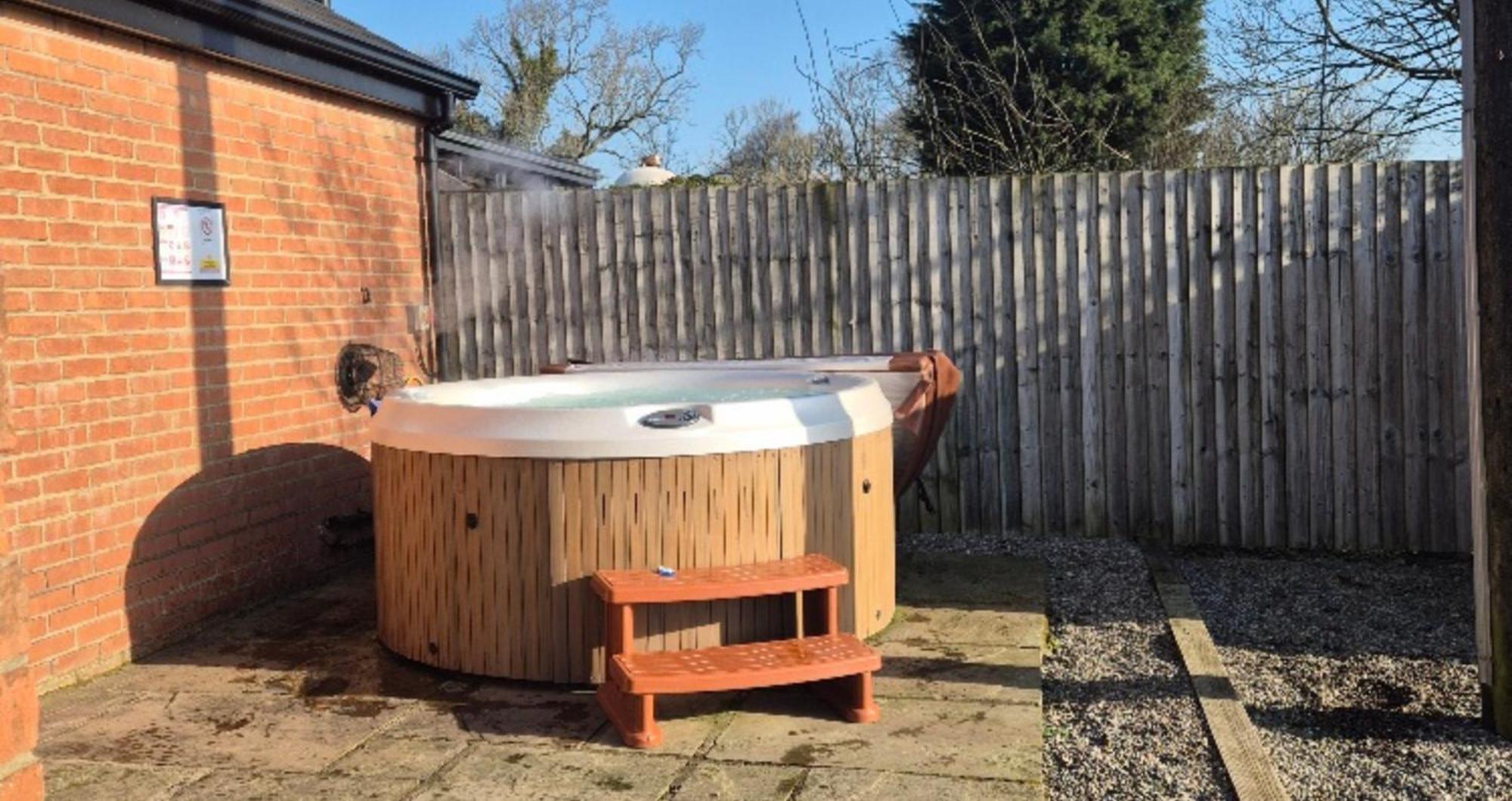 Bowland Breaks-A Luxury Barn Conversion With Optional Hot Tub, Log Burner And Countryside Views ลองริดจ์ ภายนอก รูปภาพ